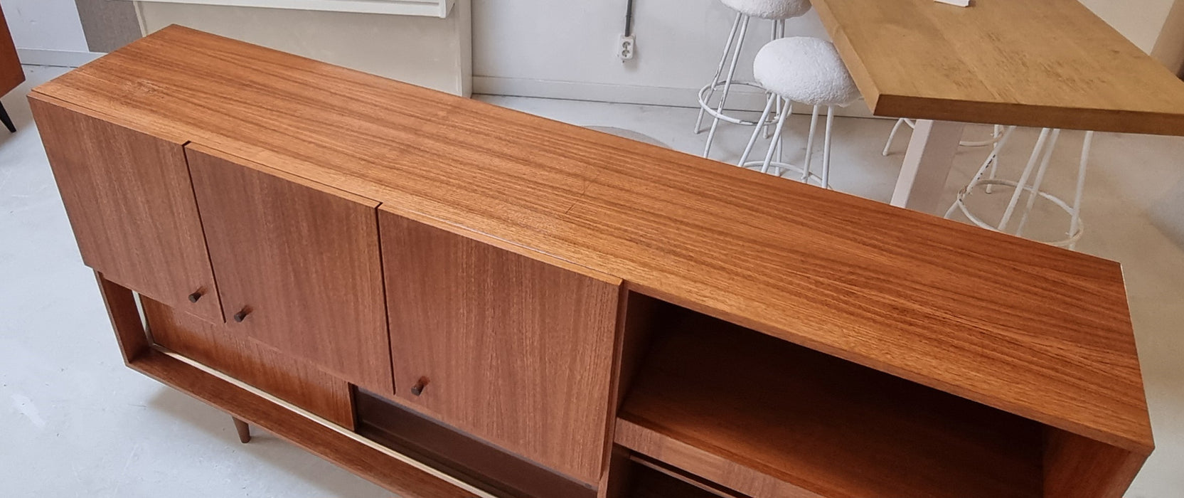 Mid Century midboard