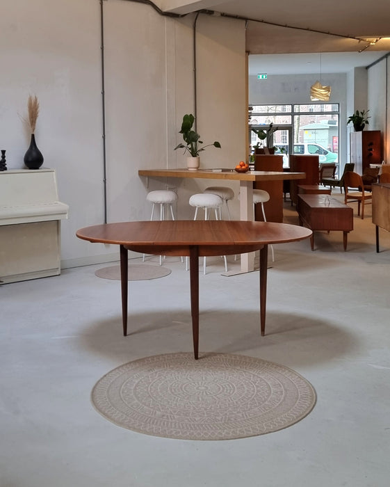 Mid Century eettafel