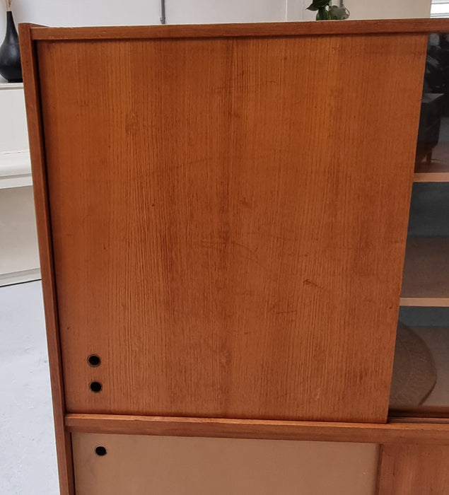 Mid Century vitrinekast