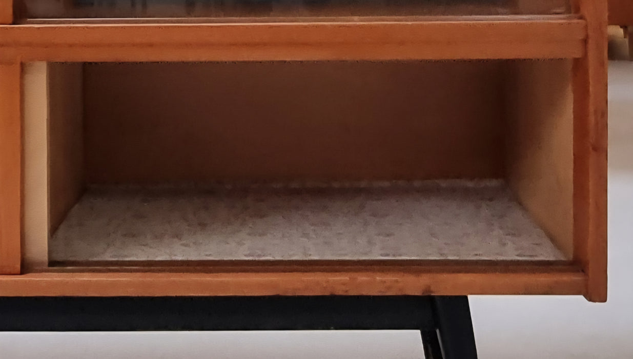 Mid Century vitrinekast