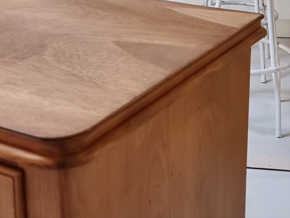 Mid Century sideboard