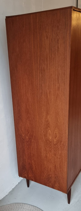 Mid Century kledingkast