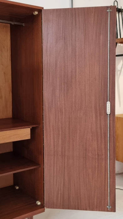 Mid Century kledingkast