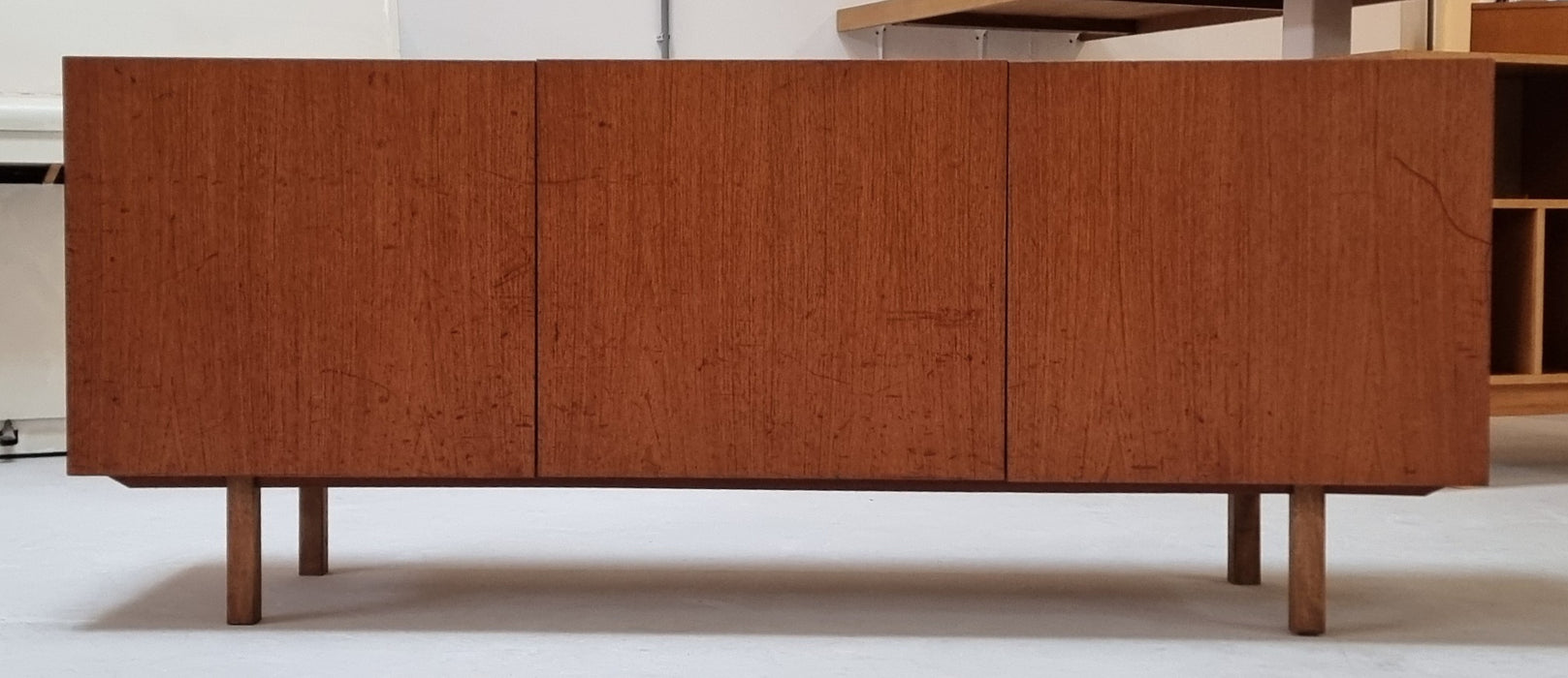 Mid Century lowboard