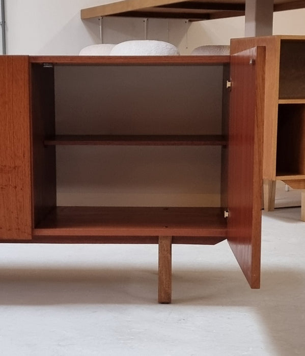 Mid Century lowboard