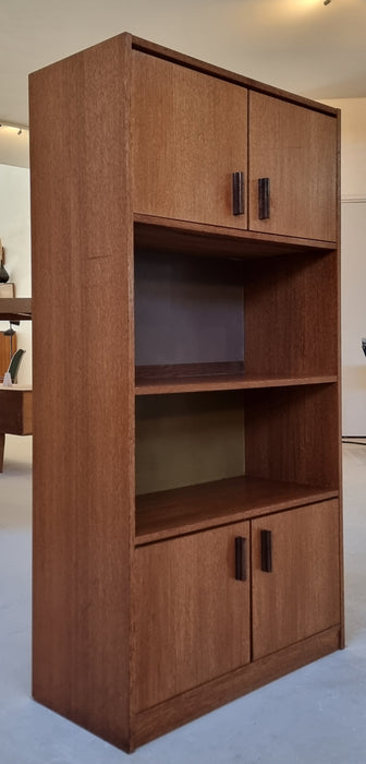 70's highboard