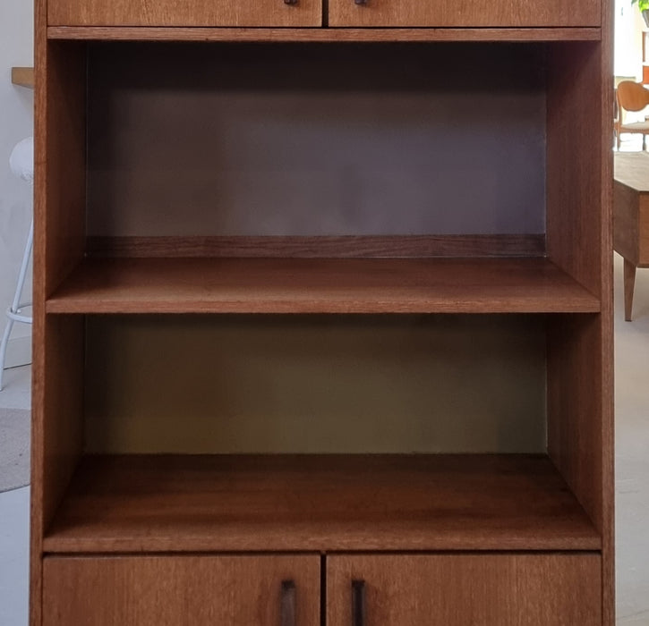70's highboard