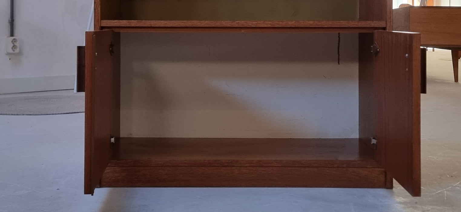 70's highboard
