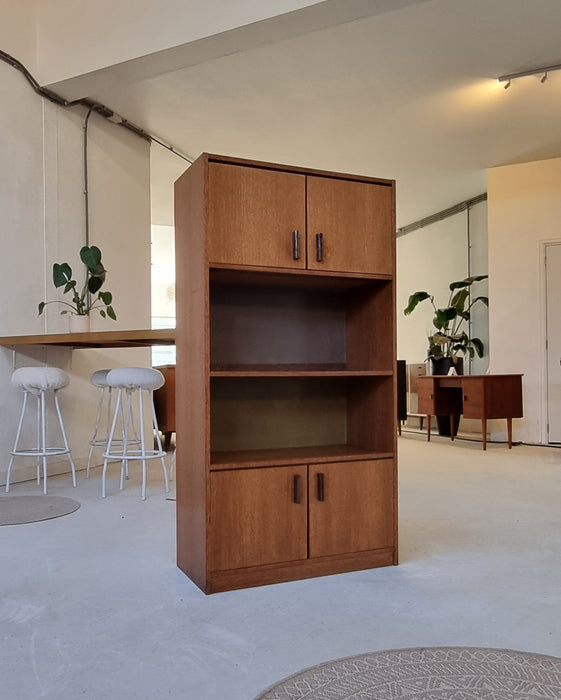 70's highboard