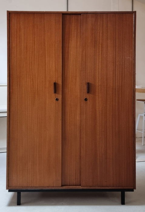 Mid Century kledingkast