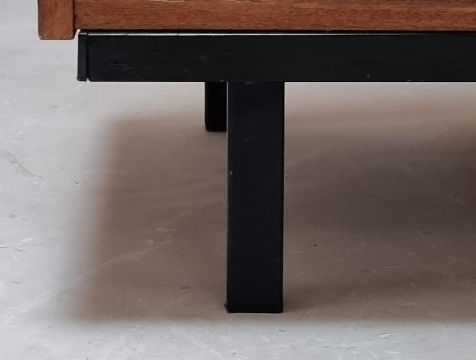Mid Century kledingkast