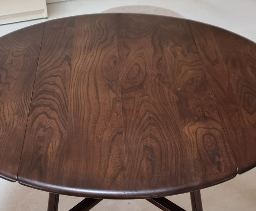 Mid Century eettafel
