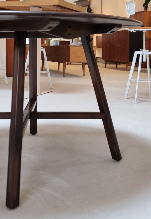 Mid Century eettafel