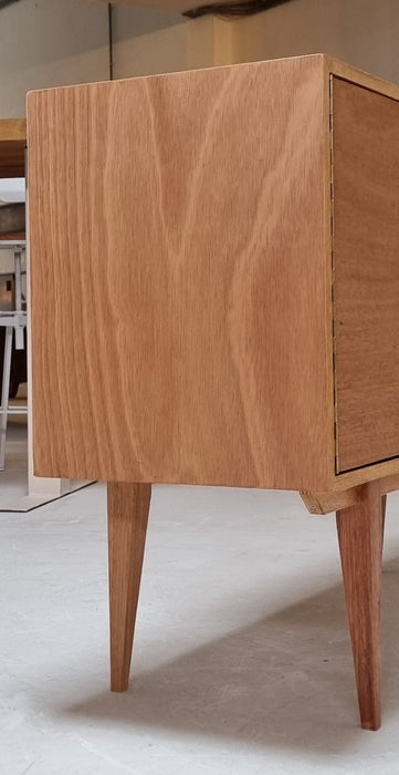 Sideboard Gundan