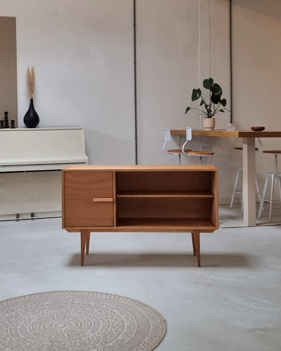Sideboard Gundan