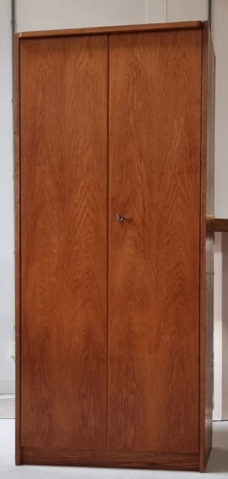 Mid Century kledingkast