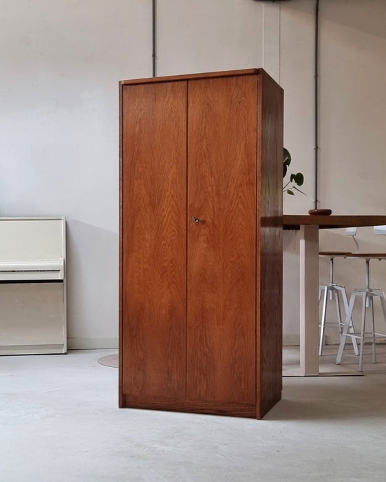 Mid Century kledingkast