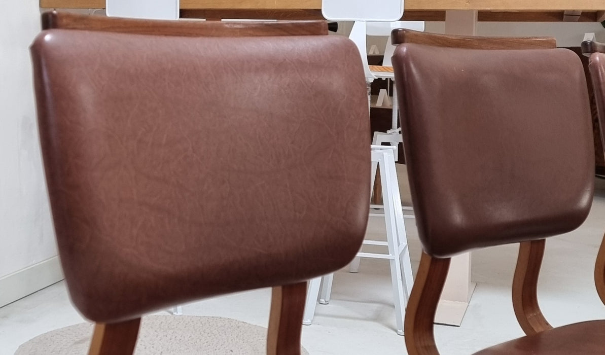 Mid century stoelen
