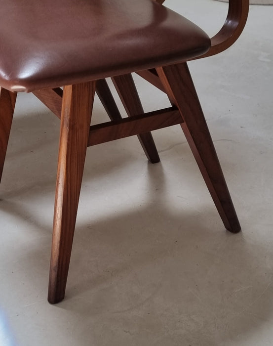 Mid century stoelen