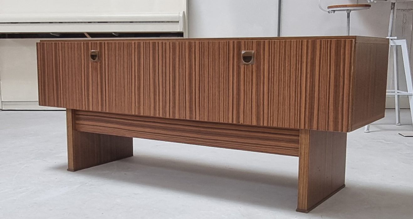 70's dressoir