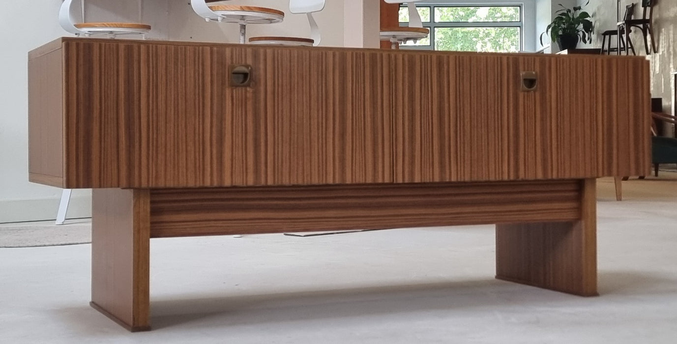 70's dressoir