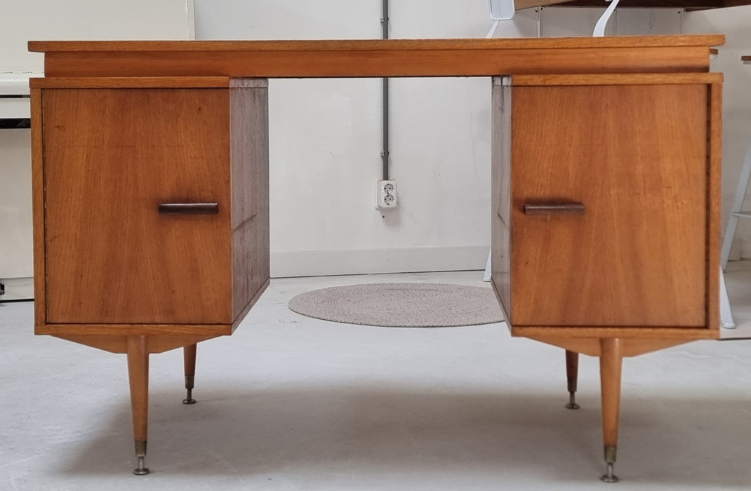 Mid Century bureau