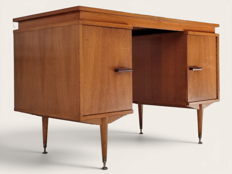 Mid Century bureau