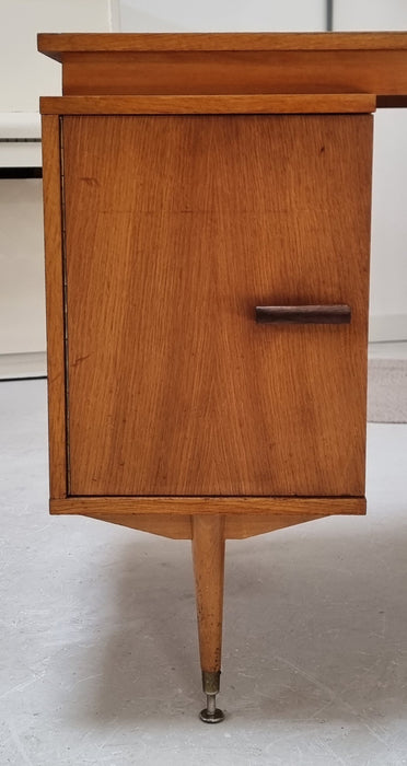 Mid Century bureau
