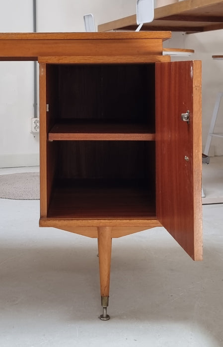 Mid Century bureau