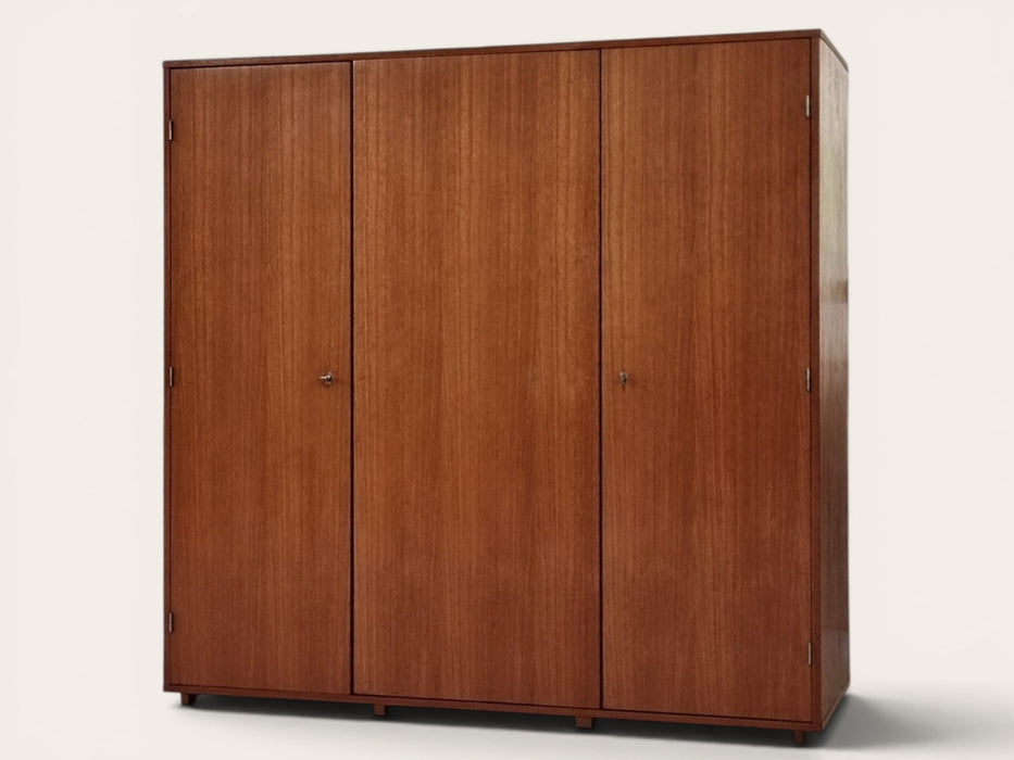 Mid Century kledingkast