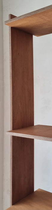 Boekenkast Skarde
