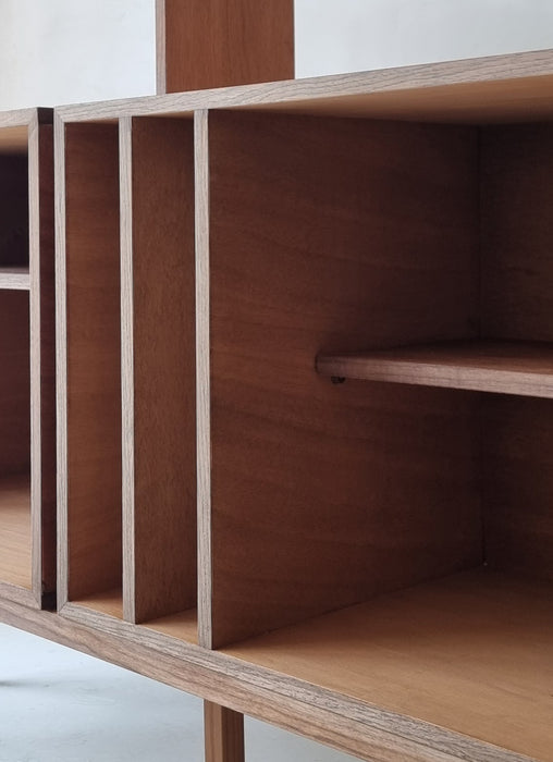 Boekenkast Skarde
