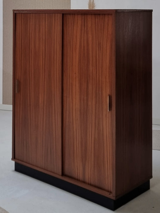 Mid Century kledingkast