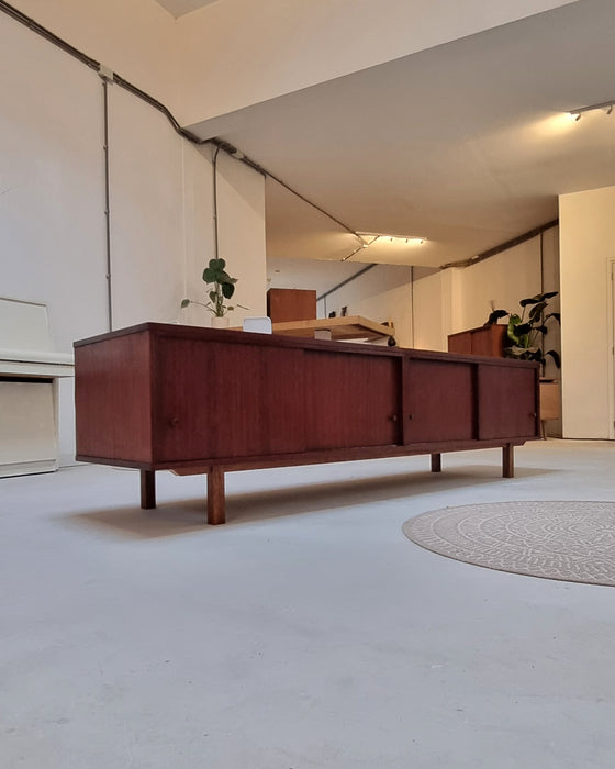 Mid Century lowboard