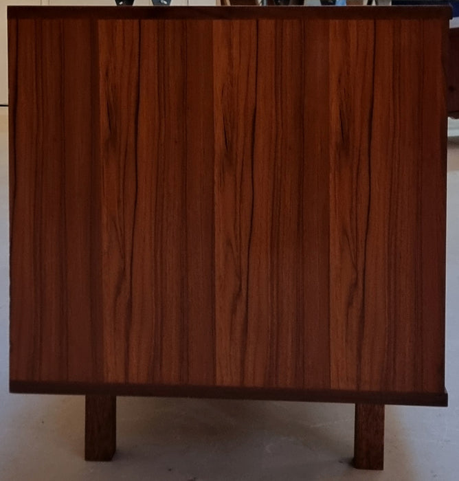 Mid Century sideboard