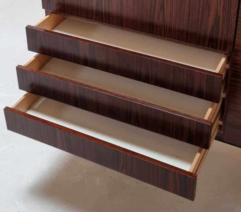 70's highboard
