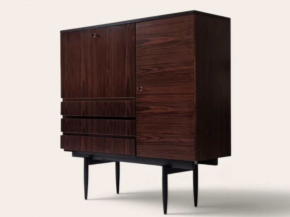 70's highboard