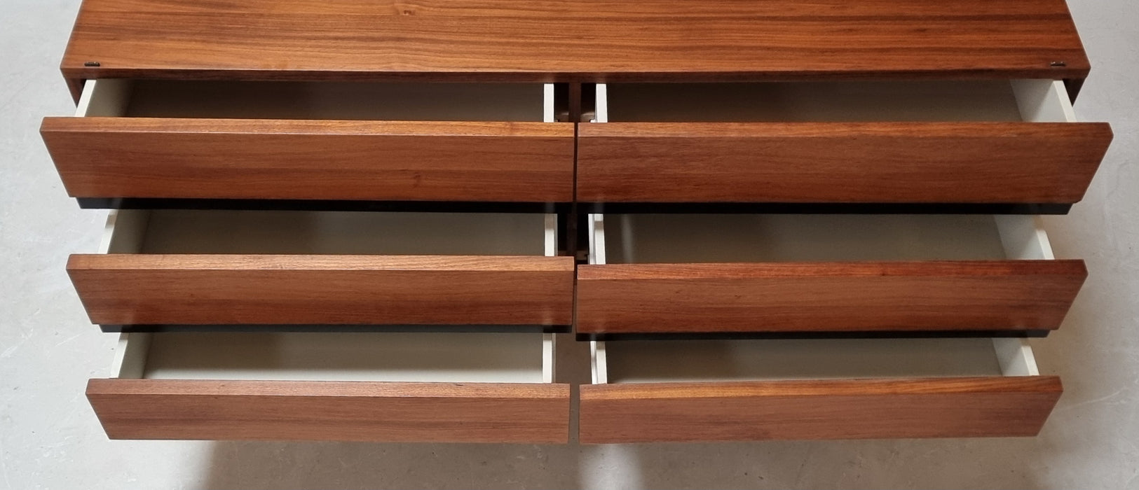 Mid Century lowboard