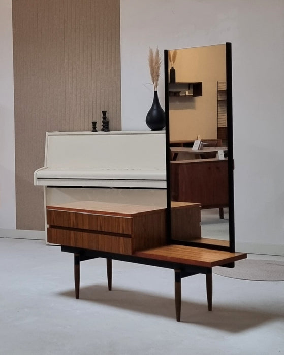 70's spiegeldressoir