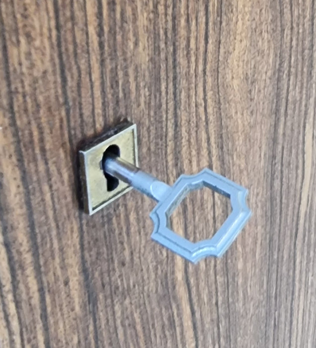 Mid Century kledingkast