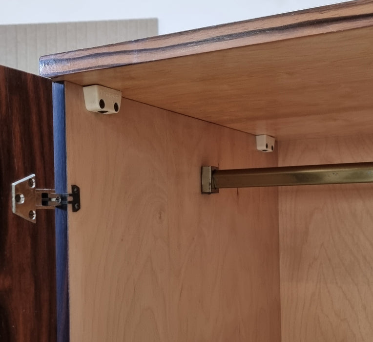 Mid Century kledingkast