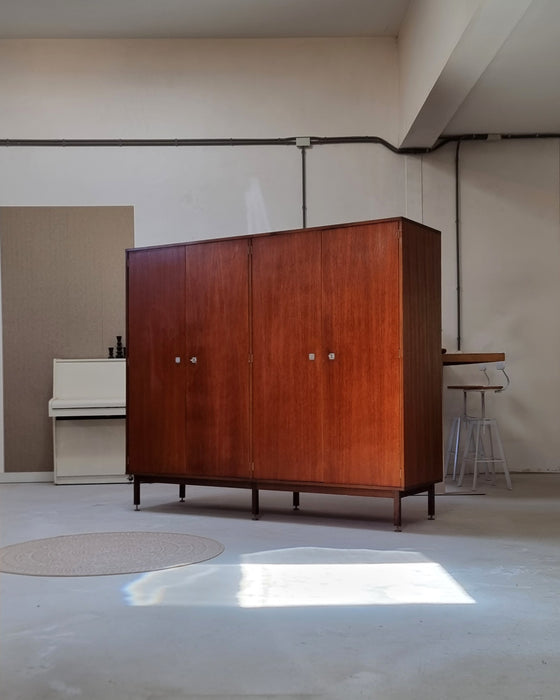 Mid Century kledingkast