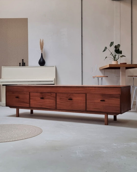 Mid Century lowboard