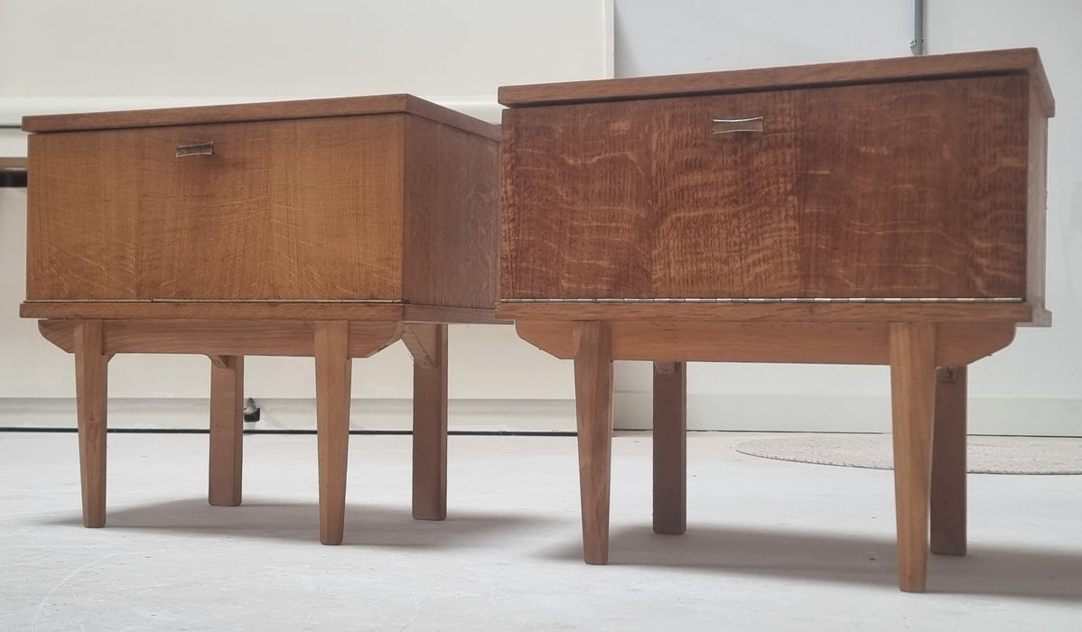 Mid Century nachtkasten
