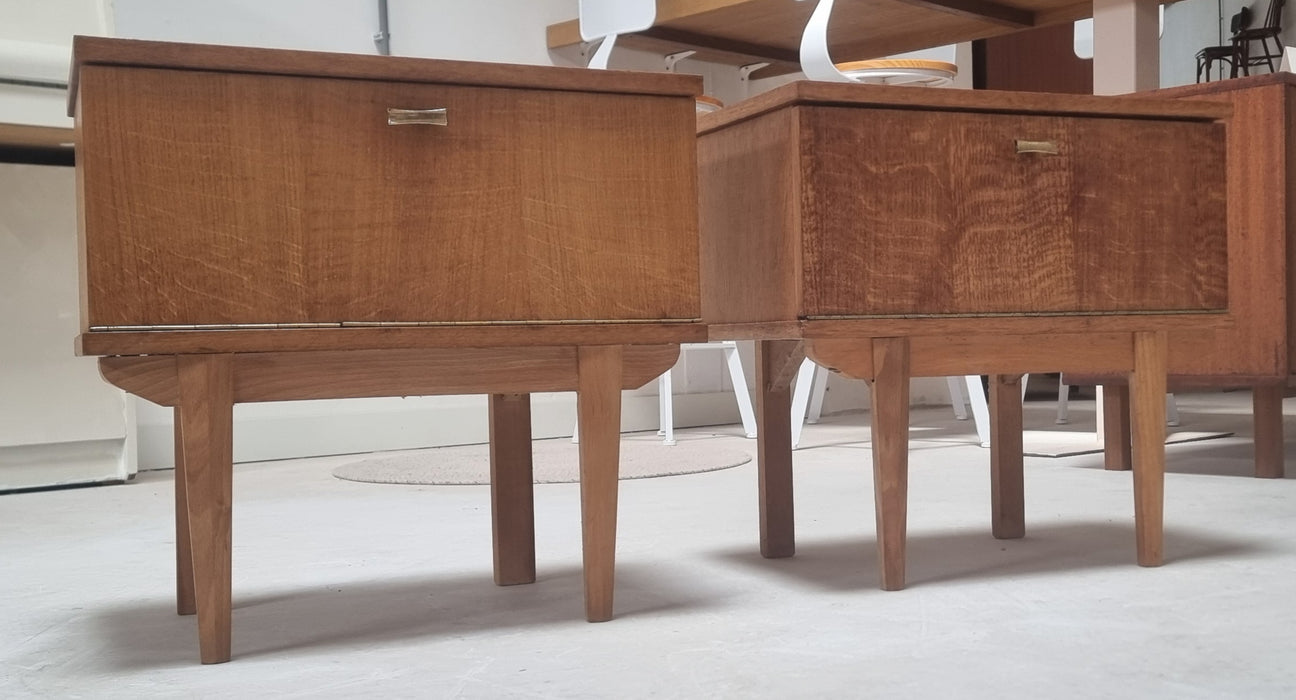 Mid Century nachtkasten