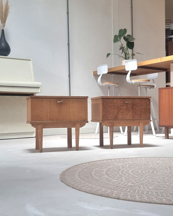 Mid Century nachtkasten