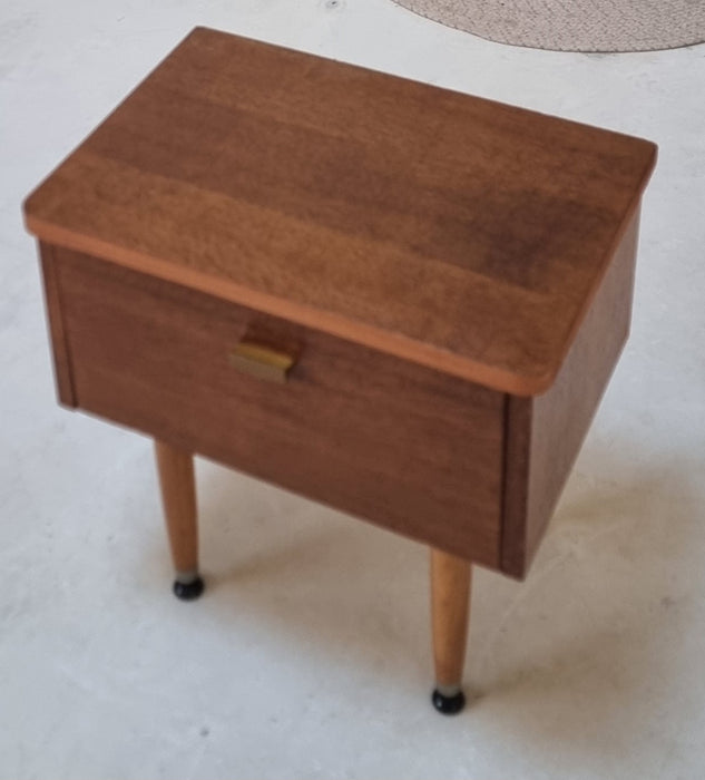 Mid Century kastje