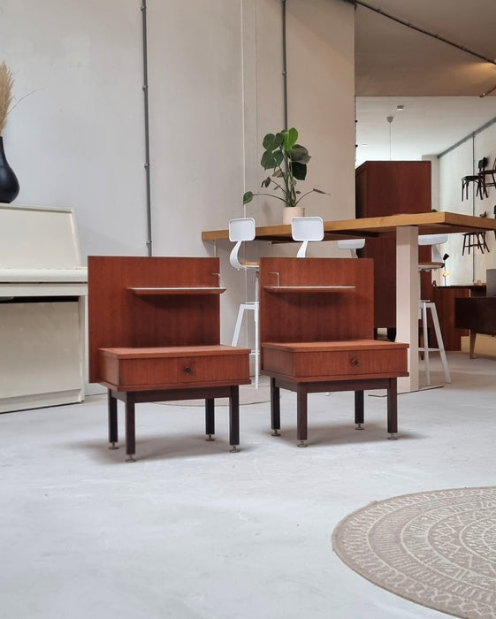 Mid Century kasten