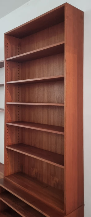 Mid Century boekenkast