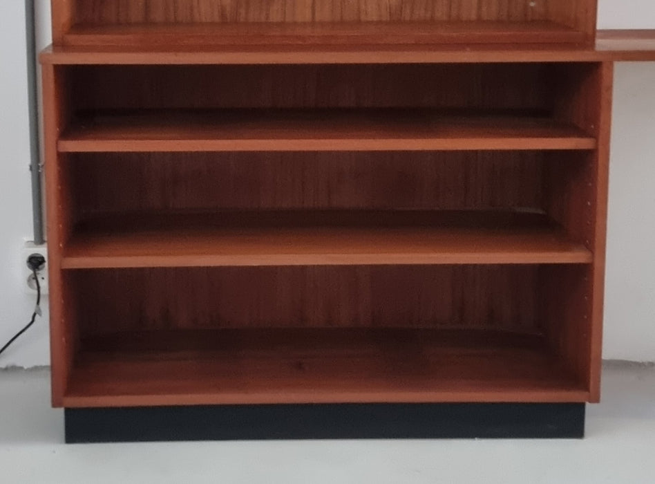 Mid Century boekenkast